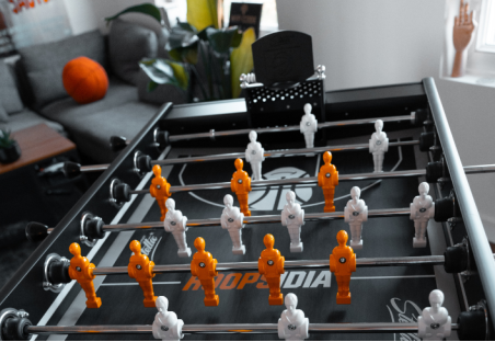 Basketball Hoop for Jumping Balls and competion balls set -  Stella