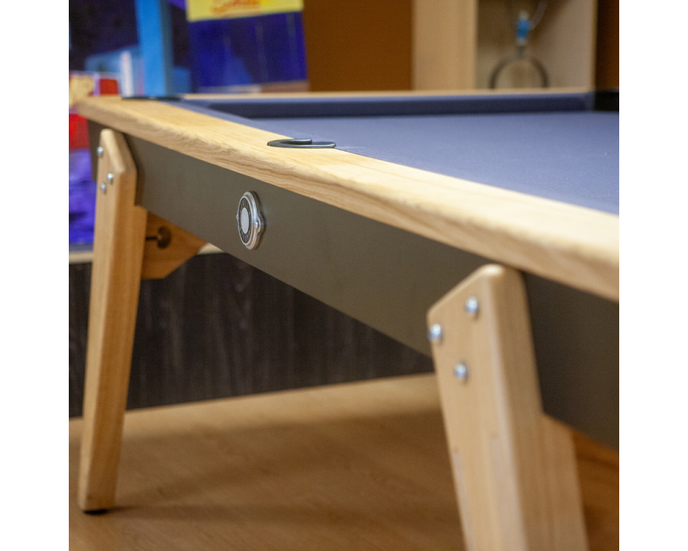 Le Billard Millésime Indoor 2m10, l'élégant billard américain Stella