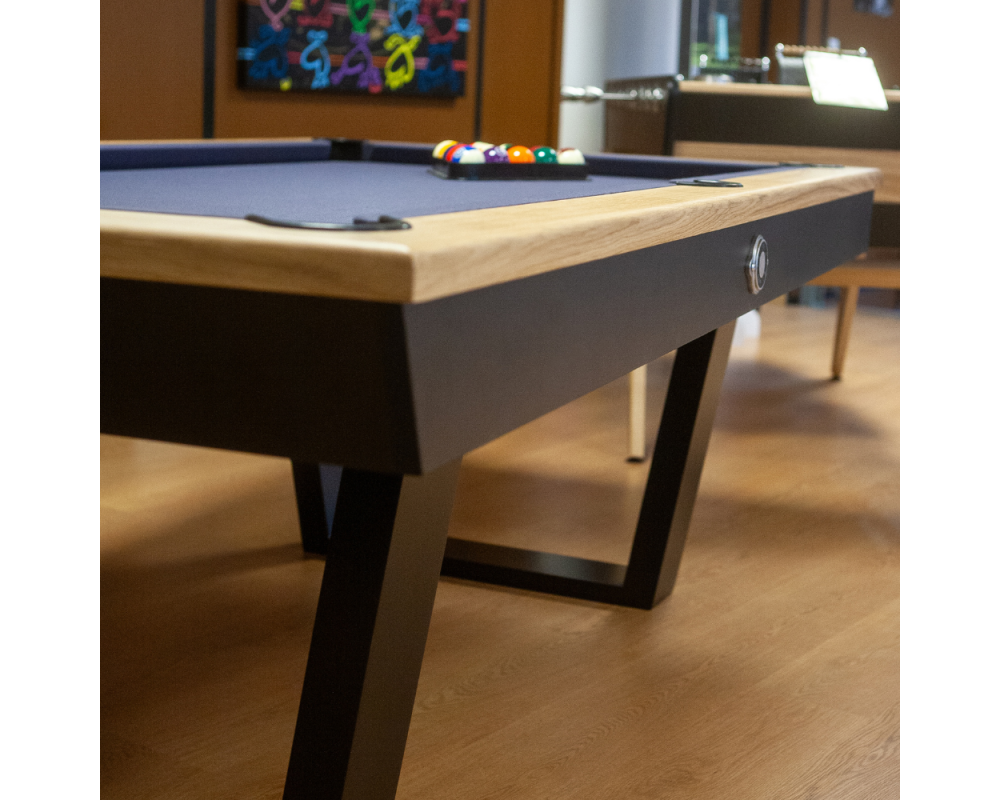 Le Billard Millésime Indoor pieds acier, l'élégant billard américain Stella