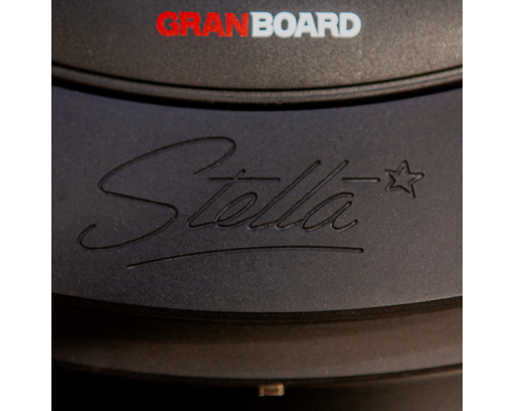 Darts Set: Stella Dartboard and Dartboard Stand Circle 🎯