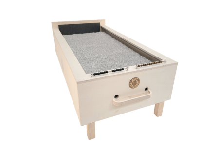 Baby Pétanque Master – High-end designer pétanque table | Stella