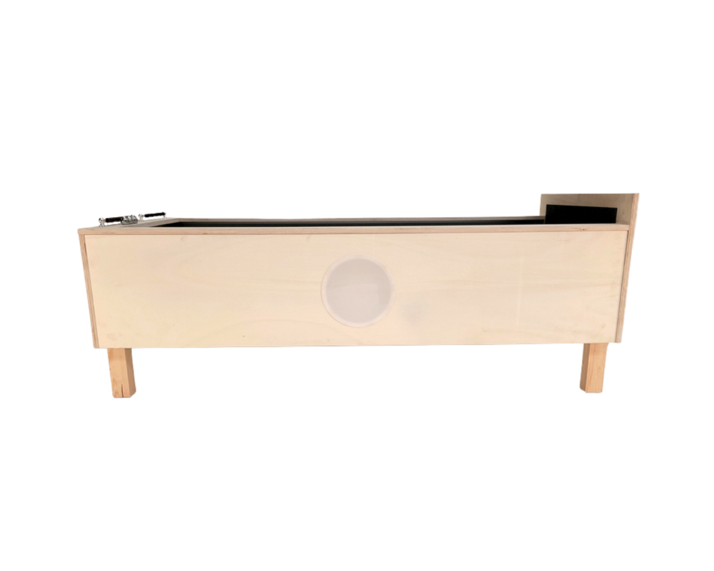 Baby Pétanque Master – High-end designer pétanque table | Stella